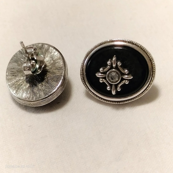 Silver Tone Oval Black Onyx Clear Rhinestone Accent Post Earrings - Picture 1 of 6
